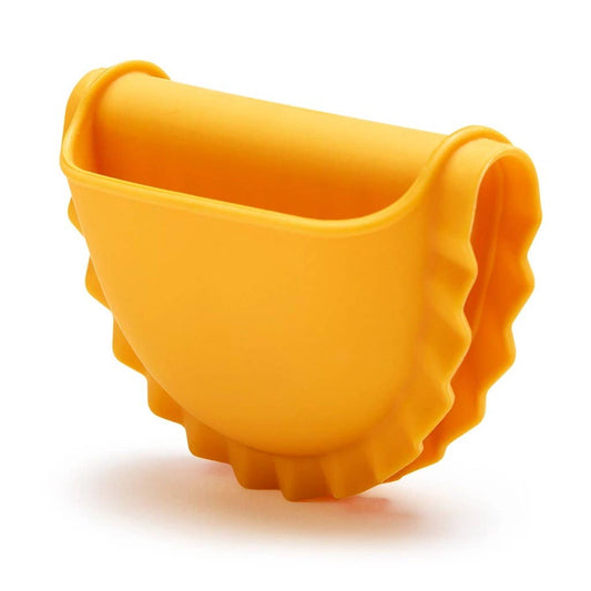 Close up of mezzelune silicone oven mitt