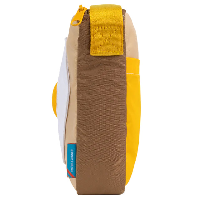 side profile of egg on toast bag