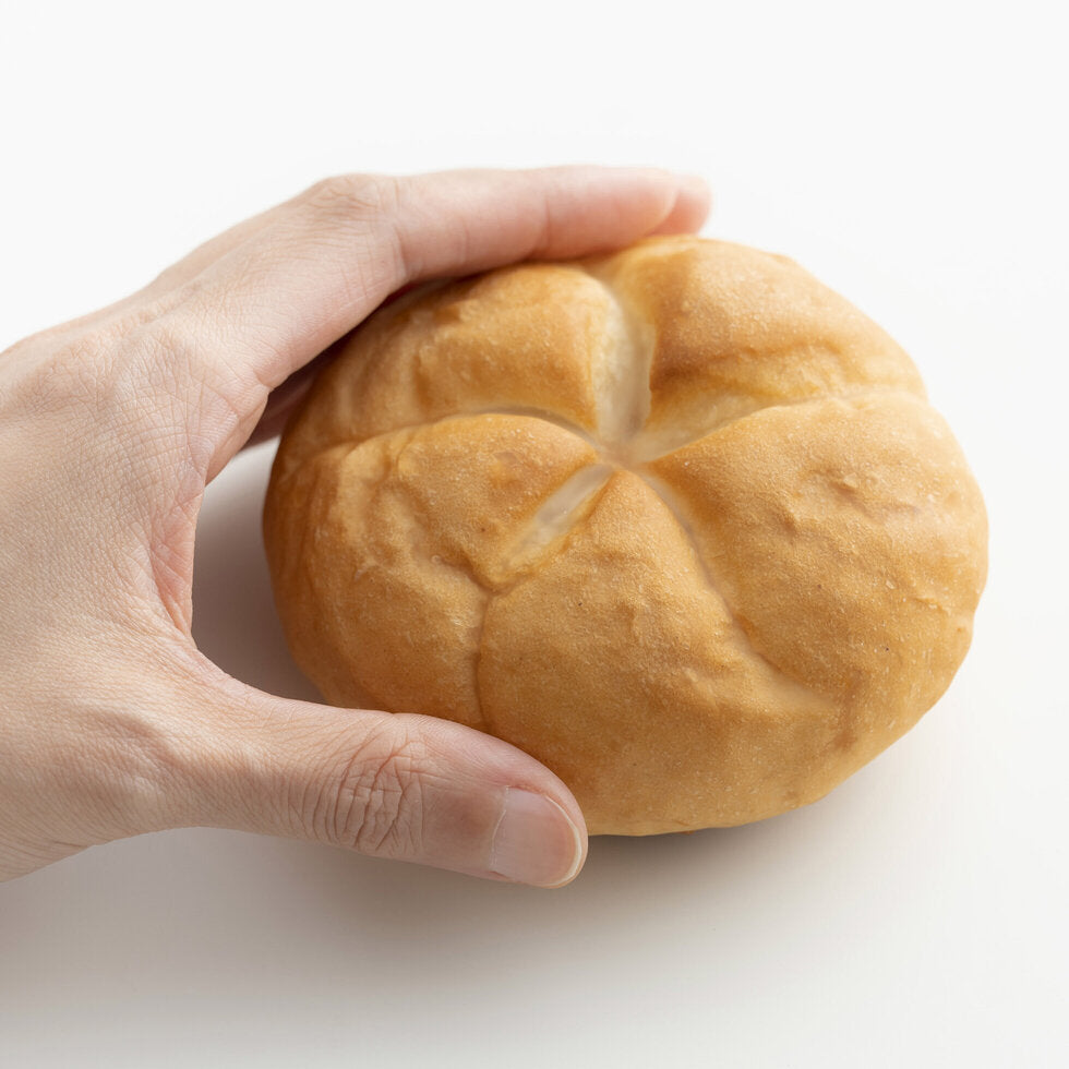 Pampshade kaiser roll bread lamp