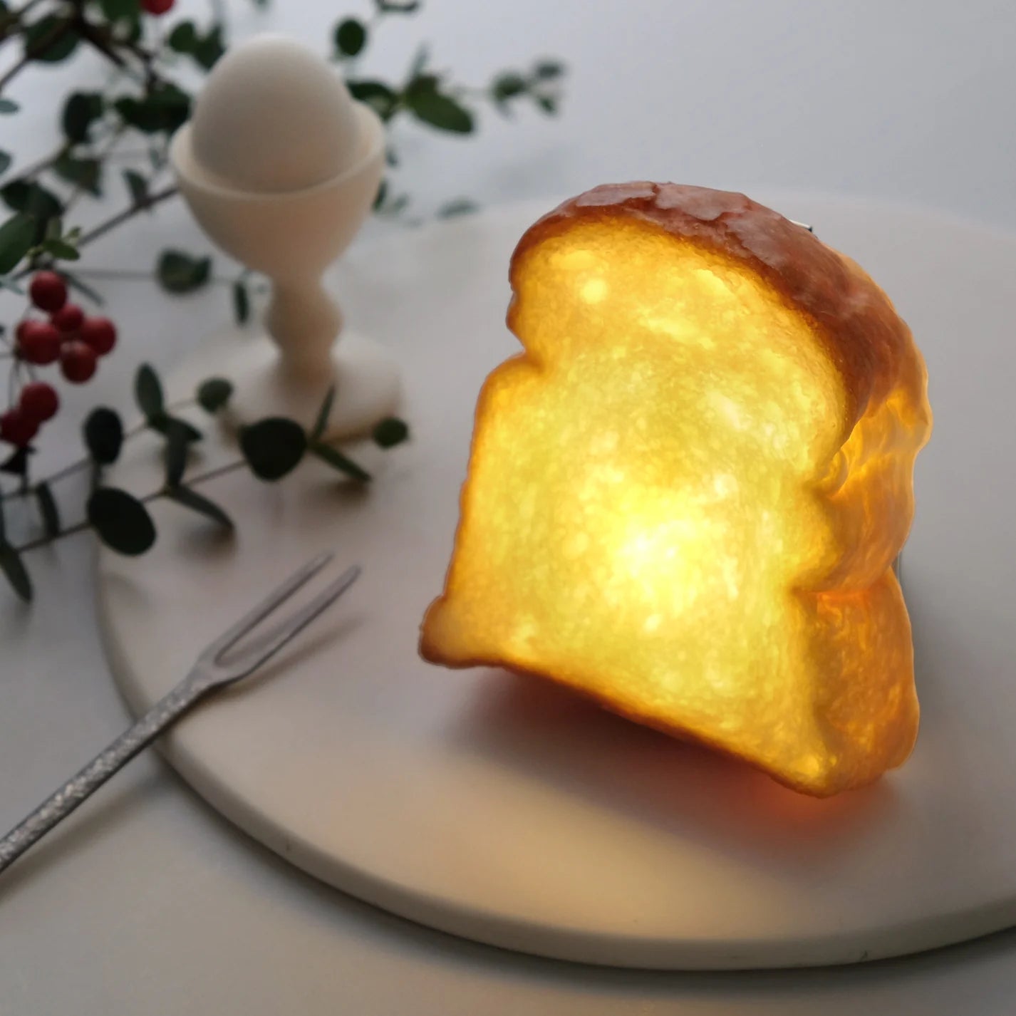 Pampshade toast bread lamp turned on