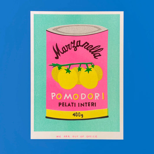 Illustration of a pink can labeled 'Marinella Pomodori' on a blue background