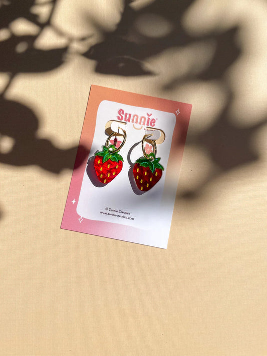 mini acrylic strawberry dangle earrings
