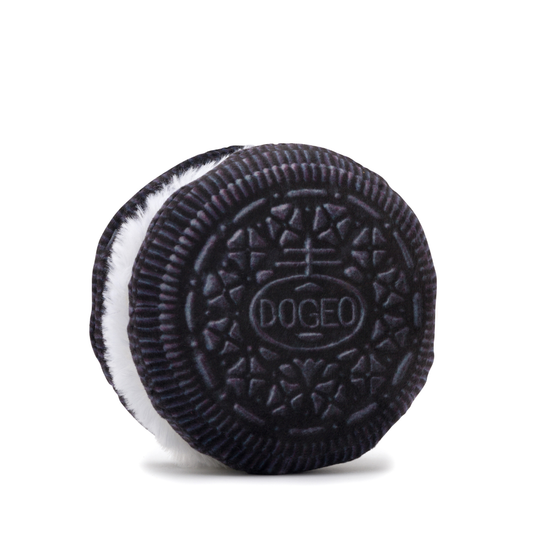 dog toy that looks like an oreo cookie 