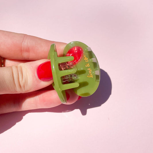 mini olive hair claw opened 