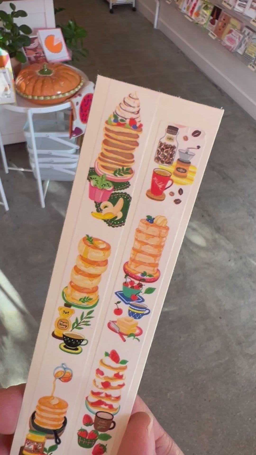 Video to show the pancakes Washi Tape laid out on a paper strip.